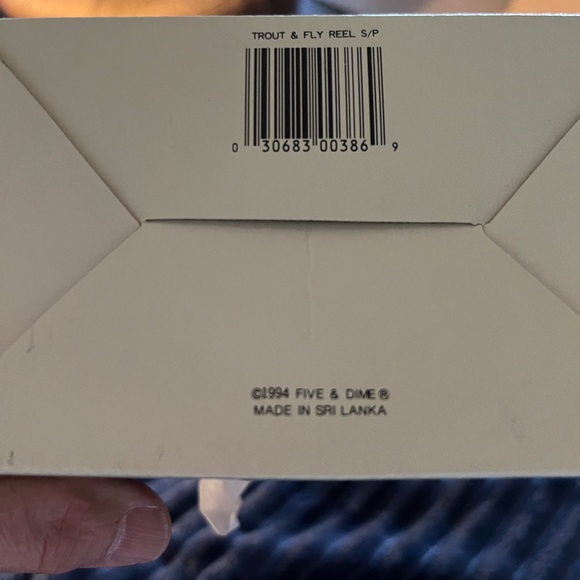 Five and Dime New in Box Vintage Salt and Pepper Collectibles Trout & Fly Reel - Picture 9 of 9